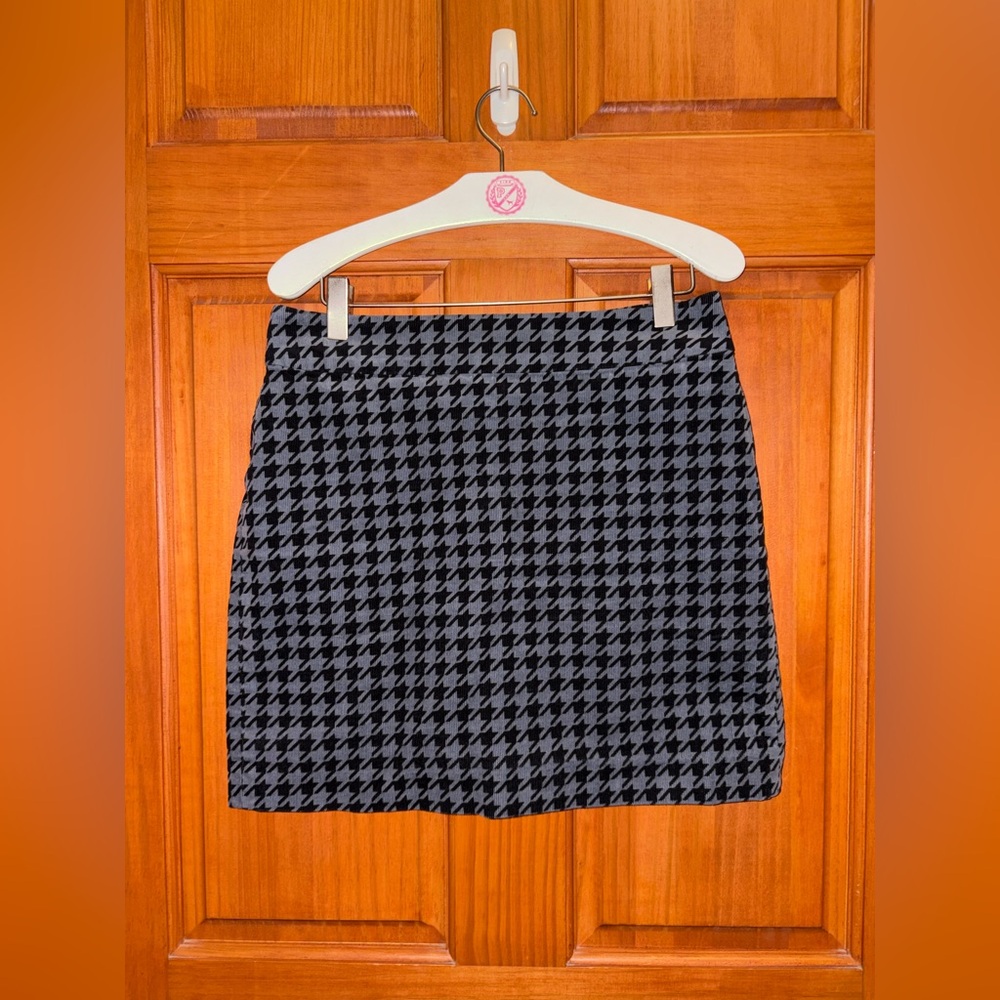Houndstooth Mini Skirt - Banana Republic